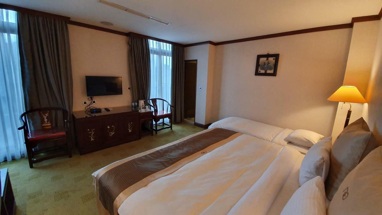 Rich Garden Hotel Taipeh Exterior foto