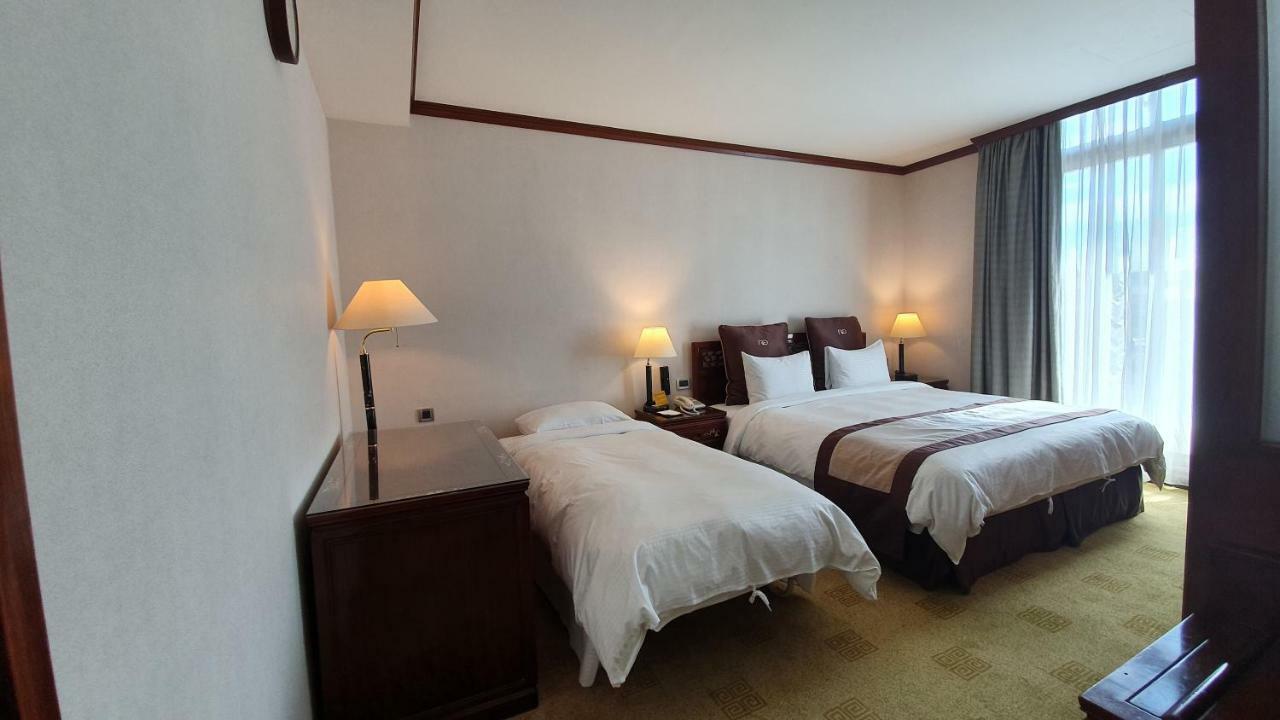 Rich Garden Hotel Taipeh Exterior foto